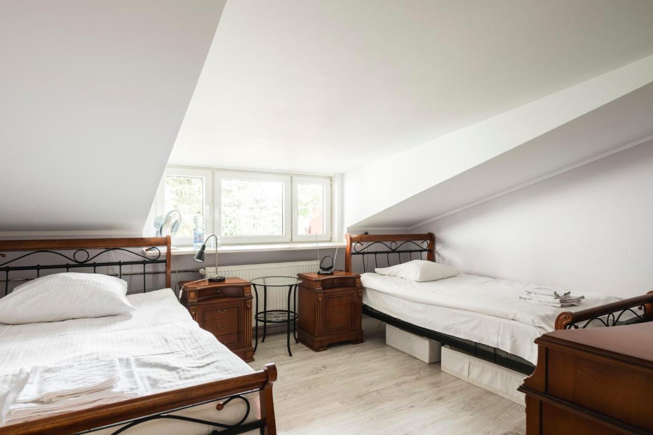 Gosciniec Exclusive Apartman Varsó Kültér fotó