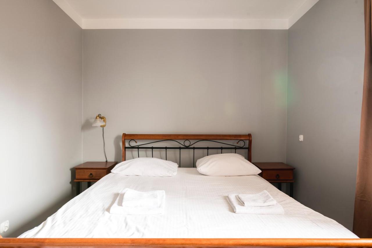 Gosciniec Exclusive Apartman Varsó Kültér fotó