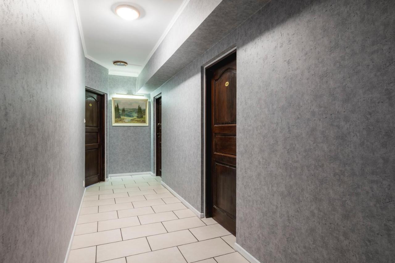 Gosciniec Exclusive Apartman Varsó Kültér fotó